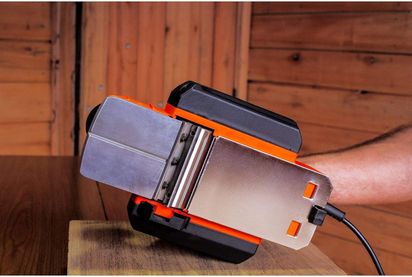 Black+Decker BEW712-QS 710W Electric Planer