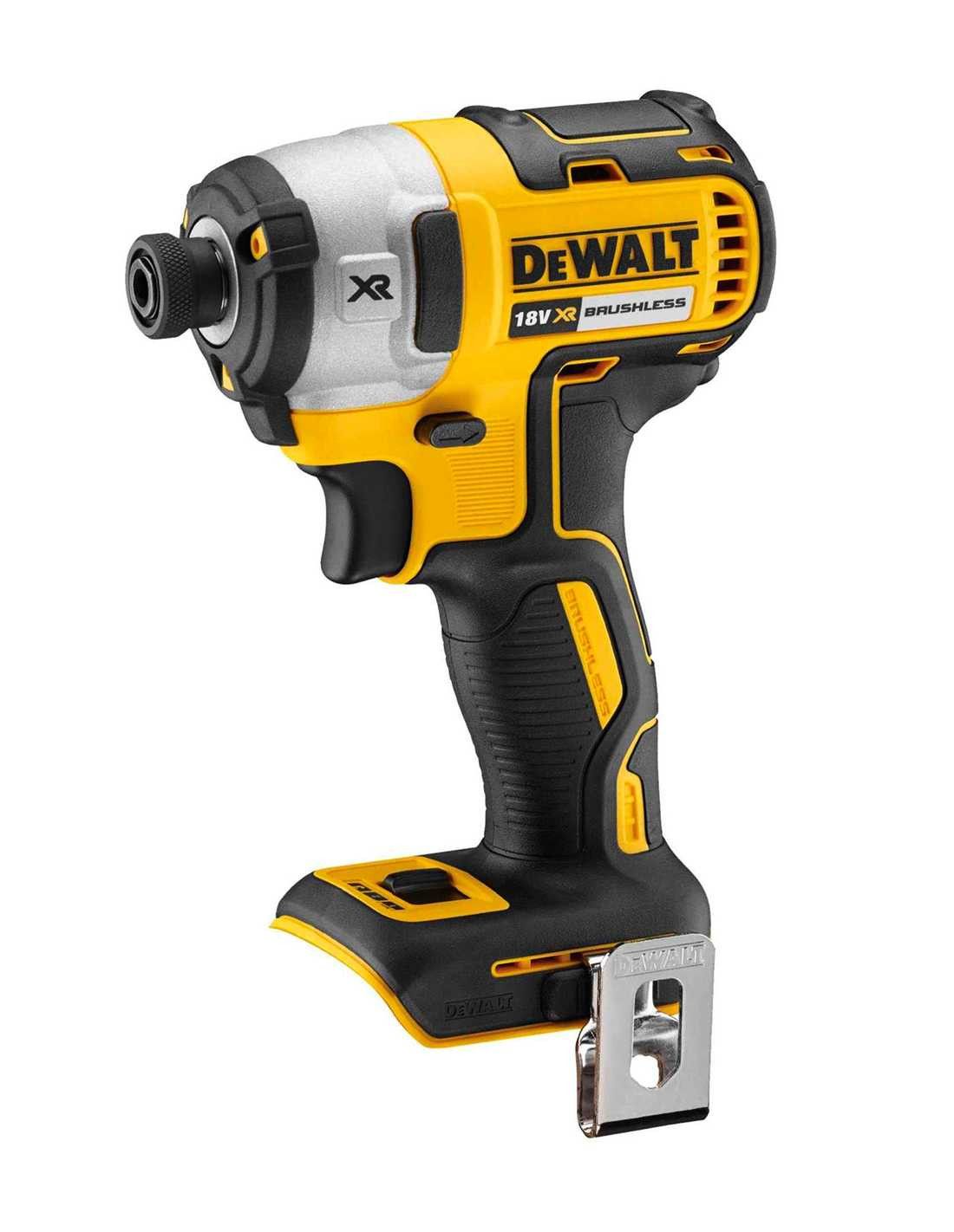 Kit Dewalt con 4 Herramientas + 2bat 5Ah + cargador + 2xTSTAK VI DCK487P2