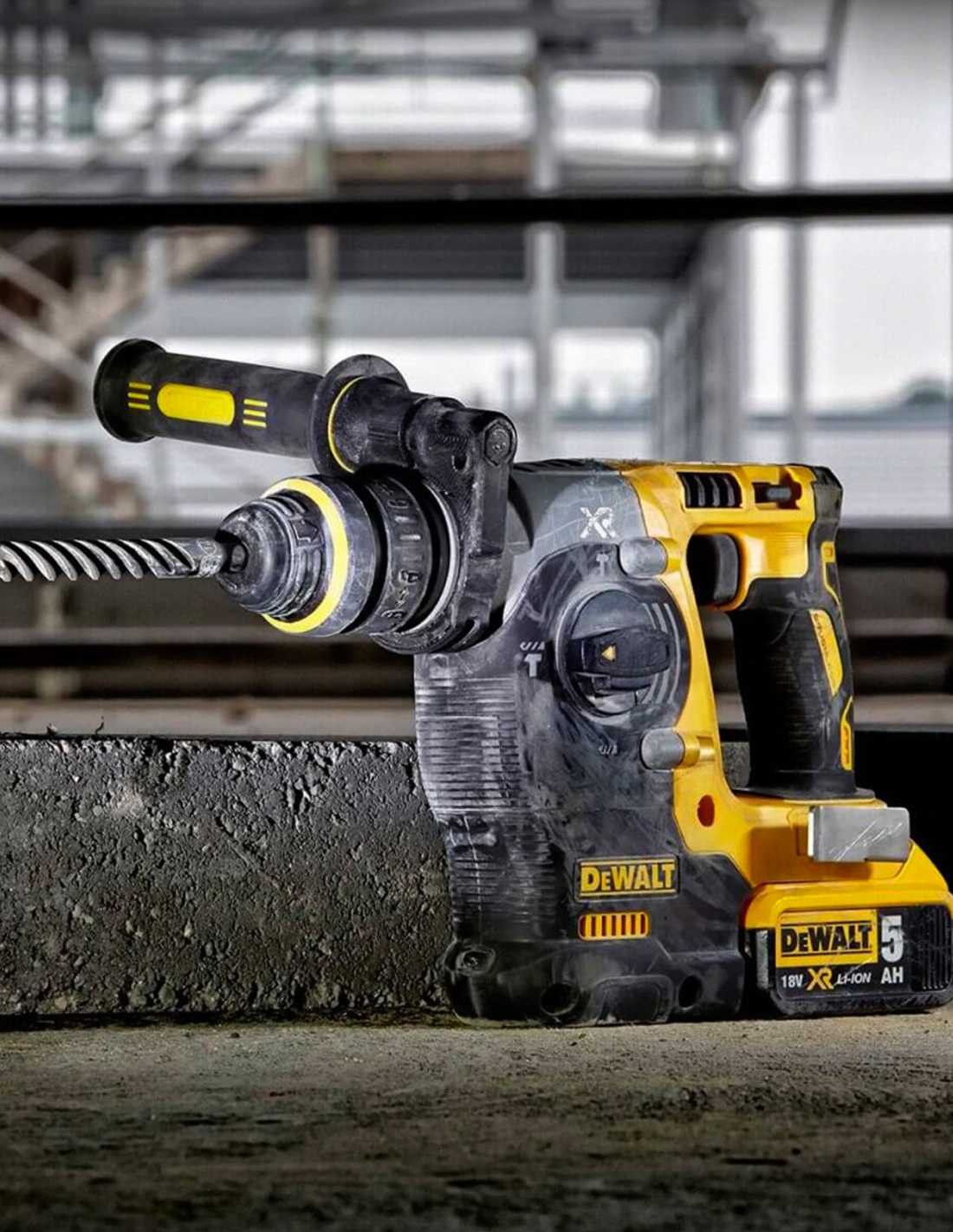 Kit Dewalt 11 herramientas + 3bat 5Ah + Cargador DCB115 + 4xTSTAK DCK110P3