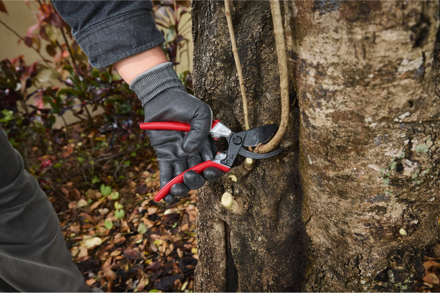 Milwaukee 25mm Bypass Pruning Shears