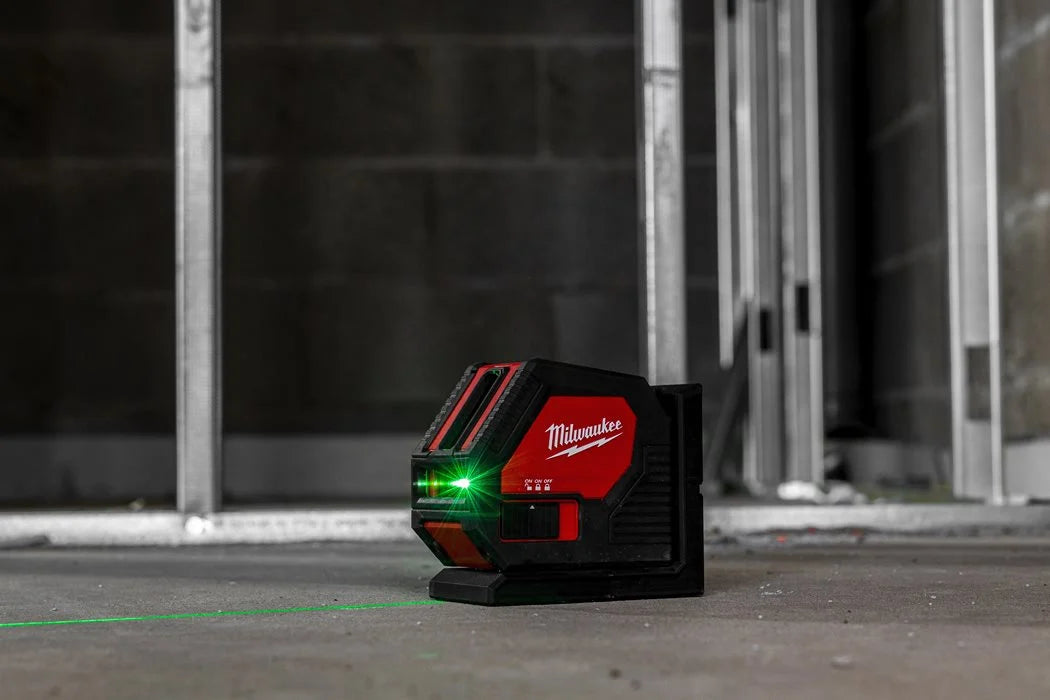 Milwaukee CLL-C 30m 2-line green laser level