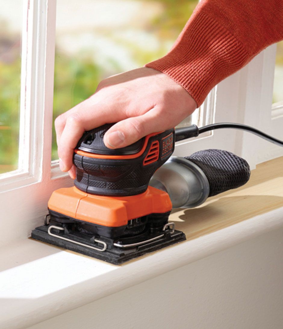 LIJADORA DE DETALLES BLACK AND DECKER KA 450–220 W